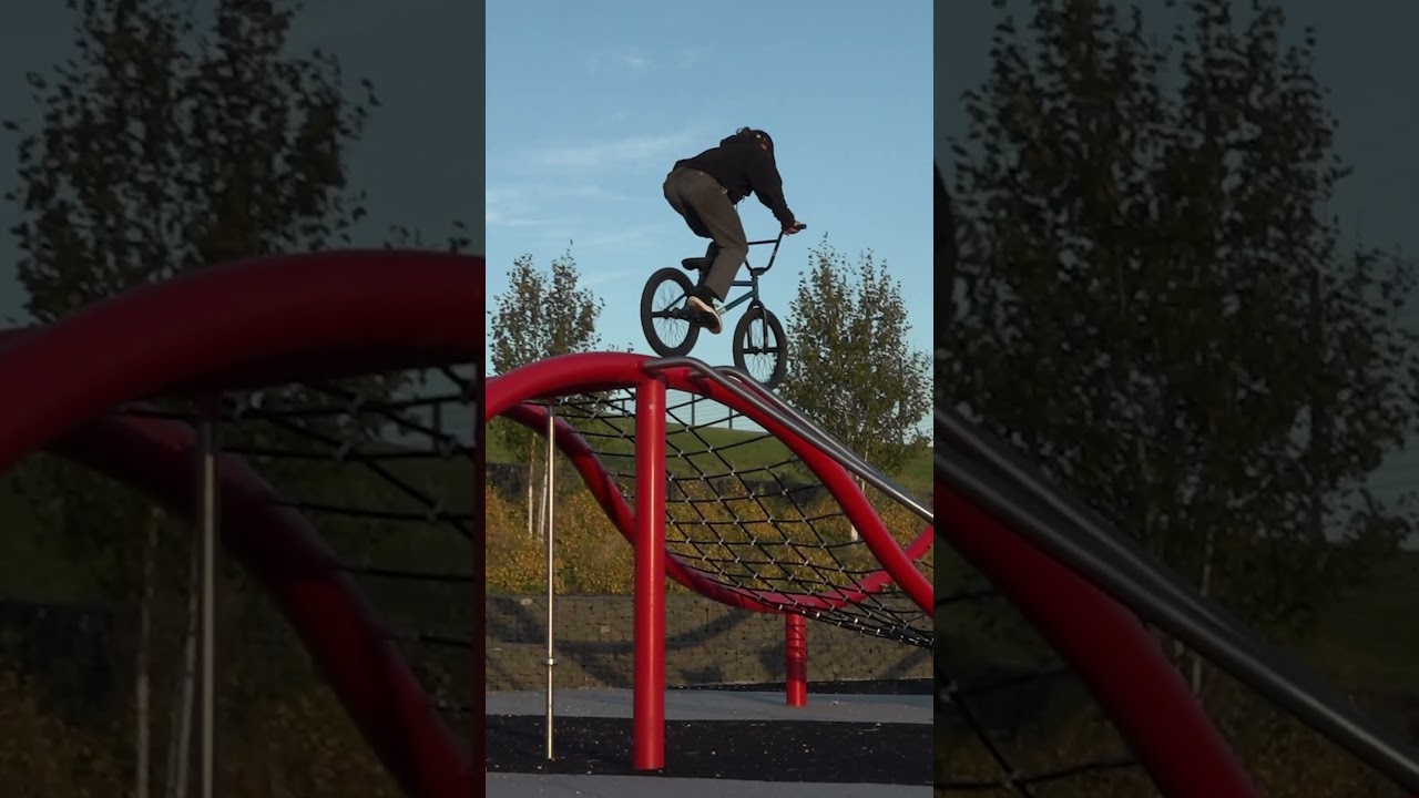Imagem de destaque para: "ARE YOU KIDDING ME?" GRANT YOOBIE INSANE TIRE RIDE #bmx #BSDmixtape #bsdforever #bikestunt #ukbmx