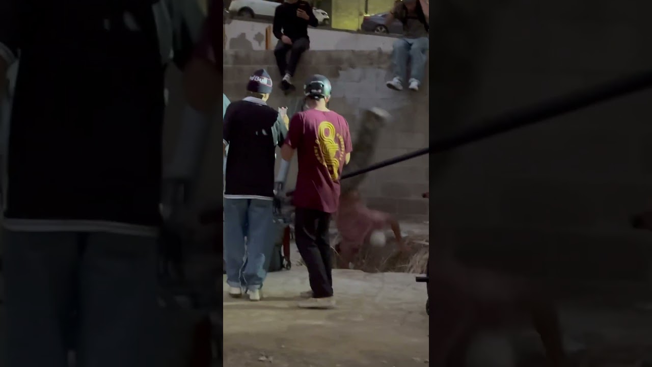 Imagem de destaque para: One hell of a way to end the jam! Colin Varanyak full send at the end of BMX Day San Diego 2025