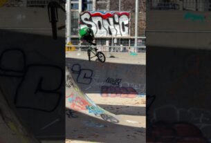 Imagem de destaque para: Solo shred with Troy Harradine. #bmx