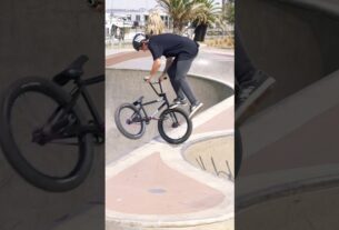 Imagem de destaque para: Buttery line pulled from Sean’s SHF video part. Make sure you check out the full part online. #bmx