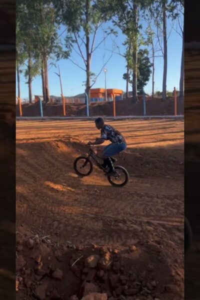 Imagem de destaque para: BMX TRICKS #120